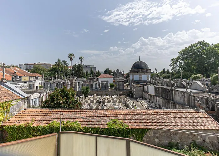 Guestready - With Homely Touches Lägenhet Oporto